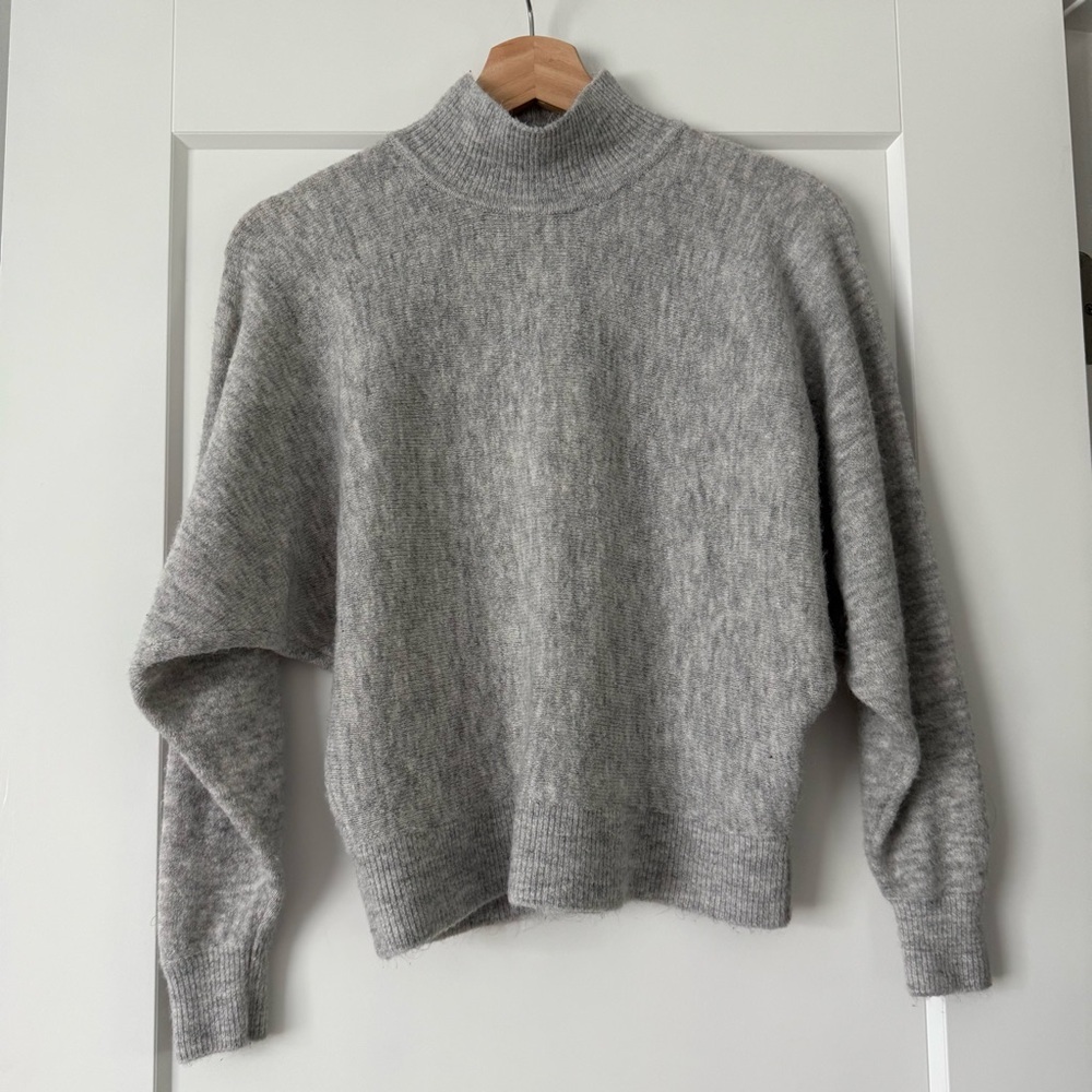 H&M Sweater